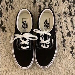 New Vans Tennis shoes women size 6.5